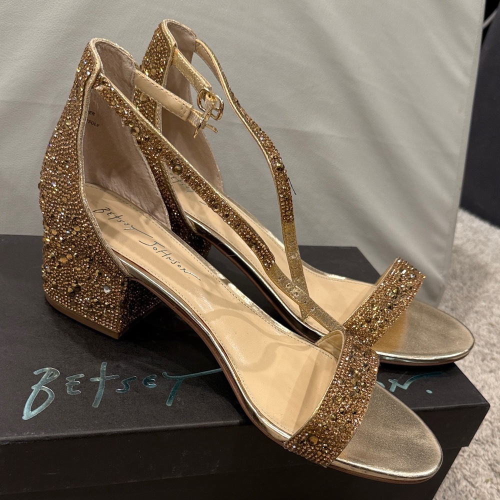 Betsey Johnson Glittering Gold Heels